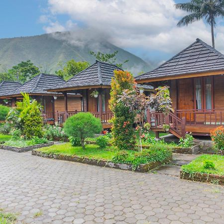 Puncak Rinjani Lodge 셈바룬 라왕 외부 사진