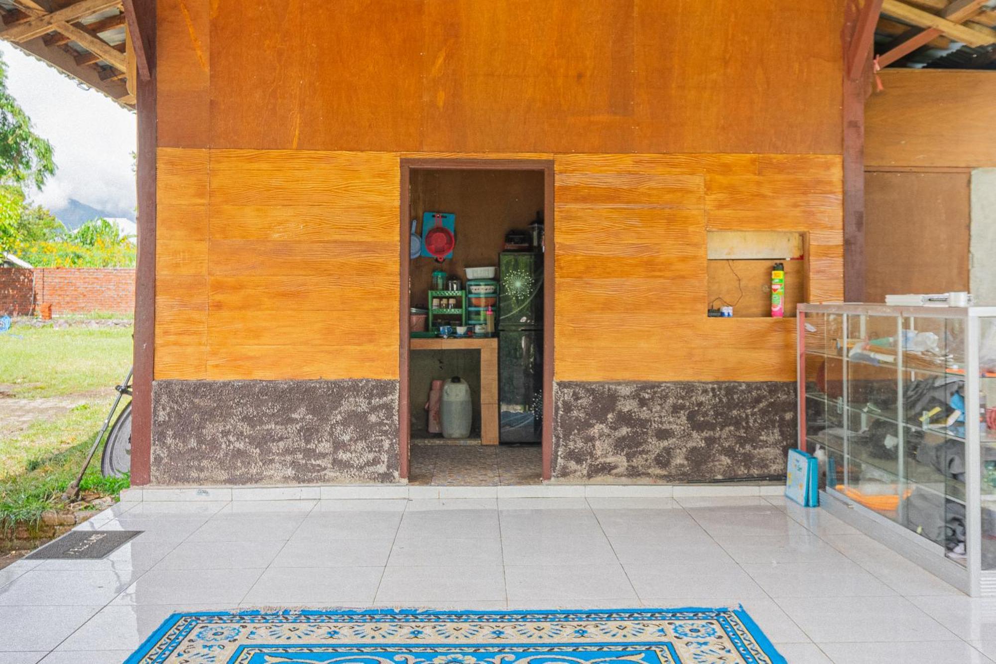 Puncak Rinjani Lodge 셈바룬 라왕 외부 사진