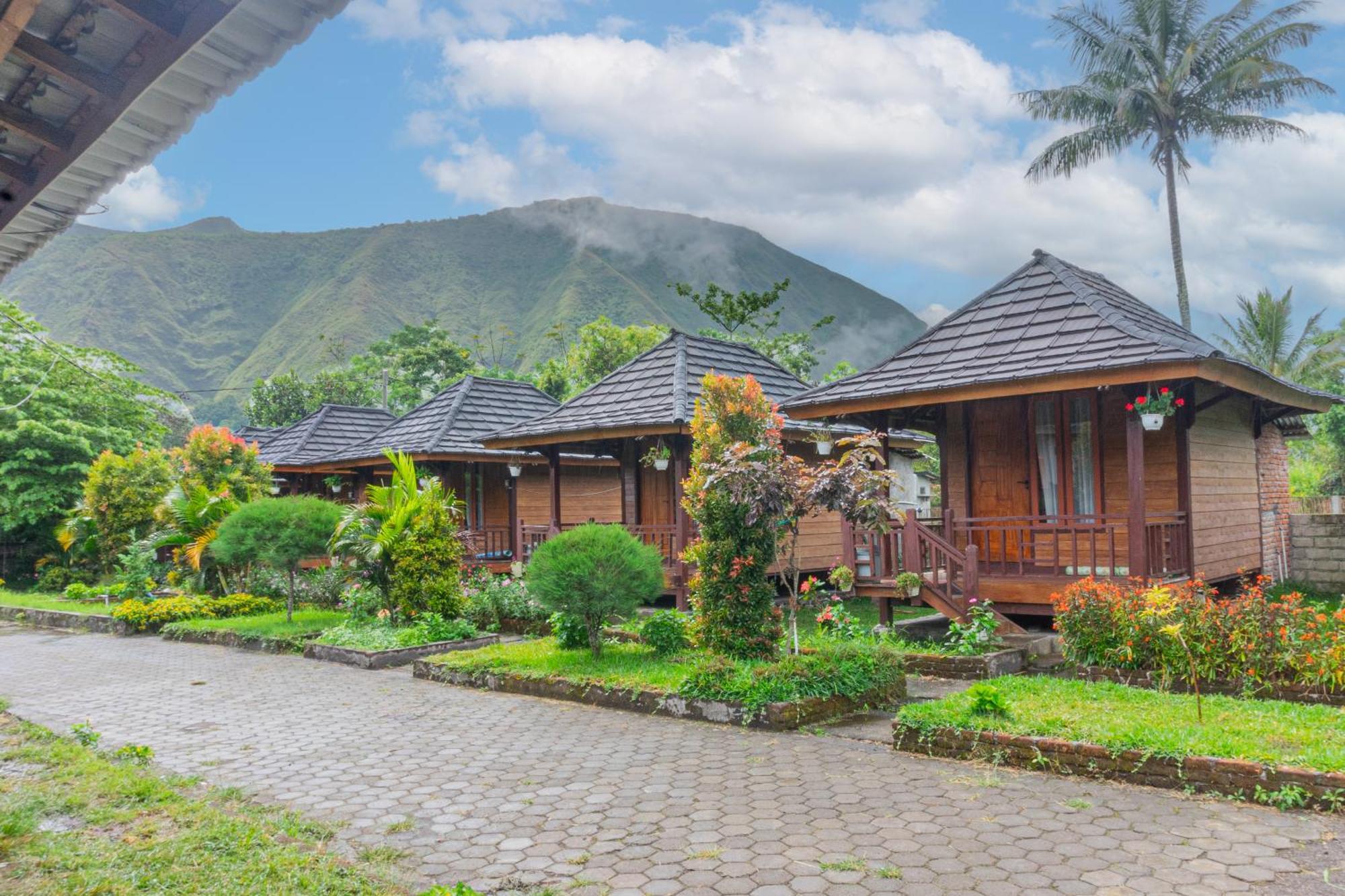 Puncak Rinjani Lodge 셈바룬 라왕 외부 사진