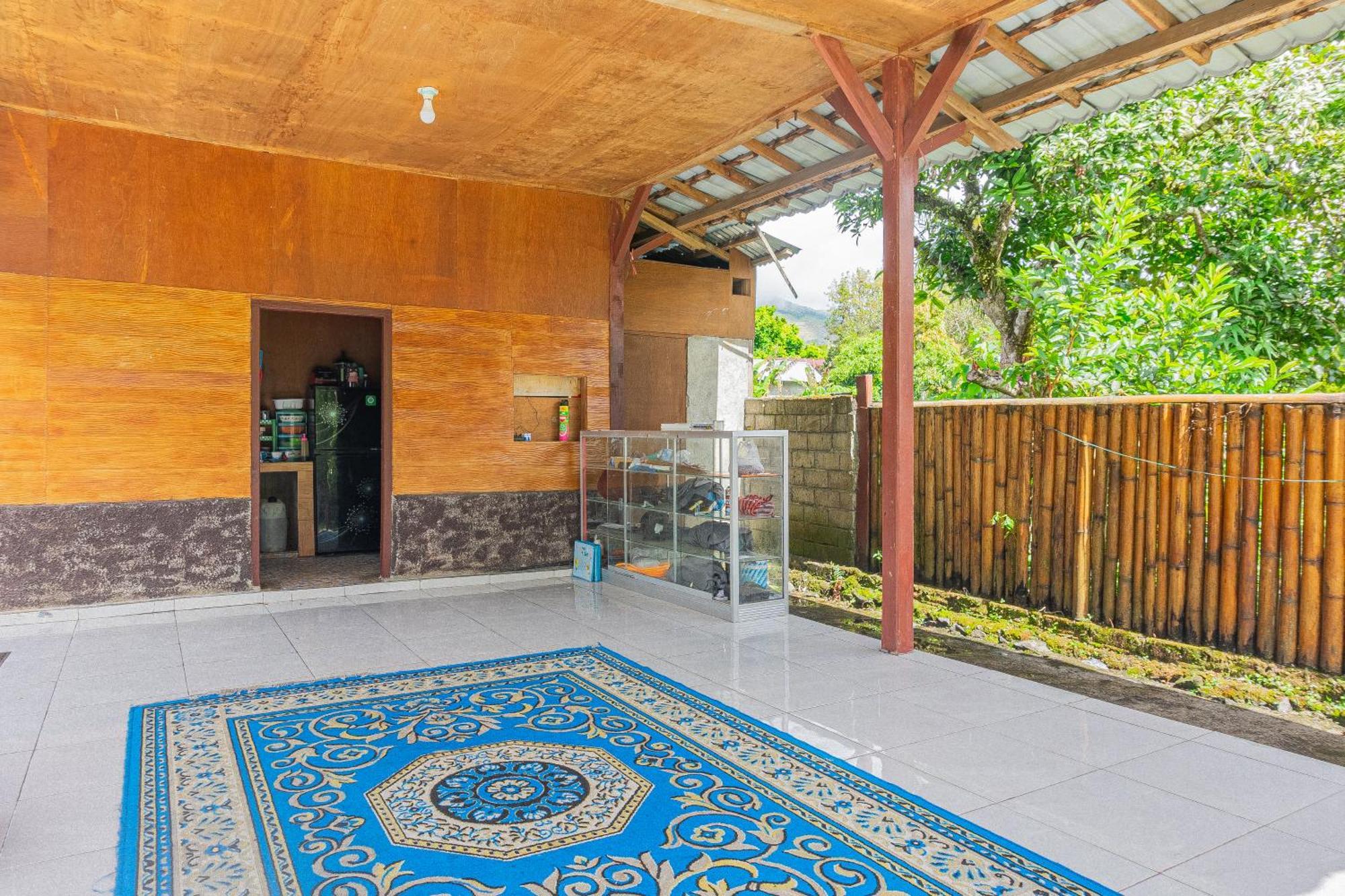 Puncak Rinjani Lodge 셈바룬 라왕 외부 사진